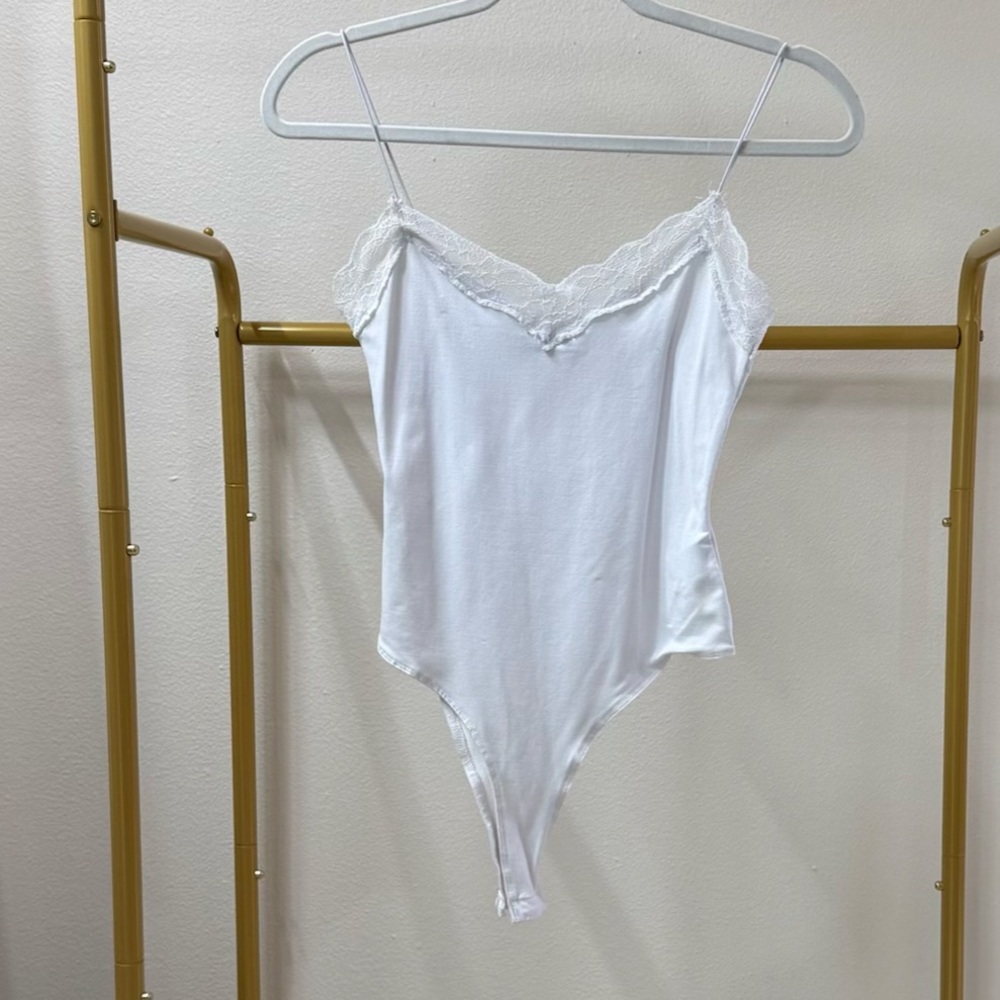 Zara White Lace Trim Bodysuit